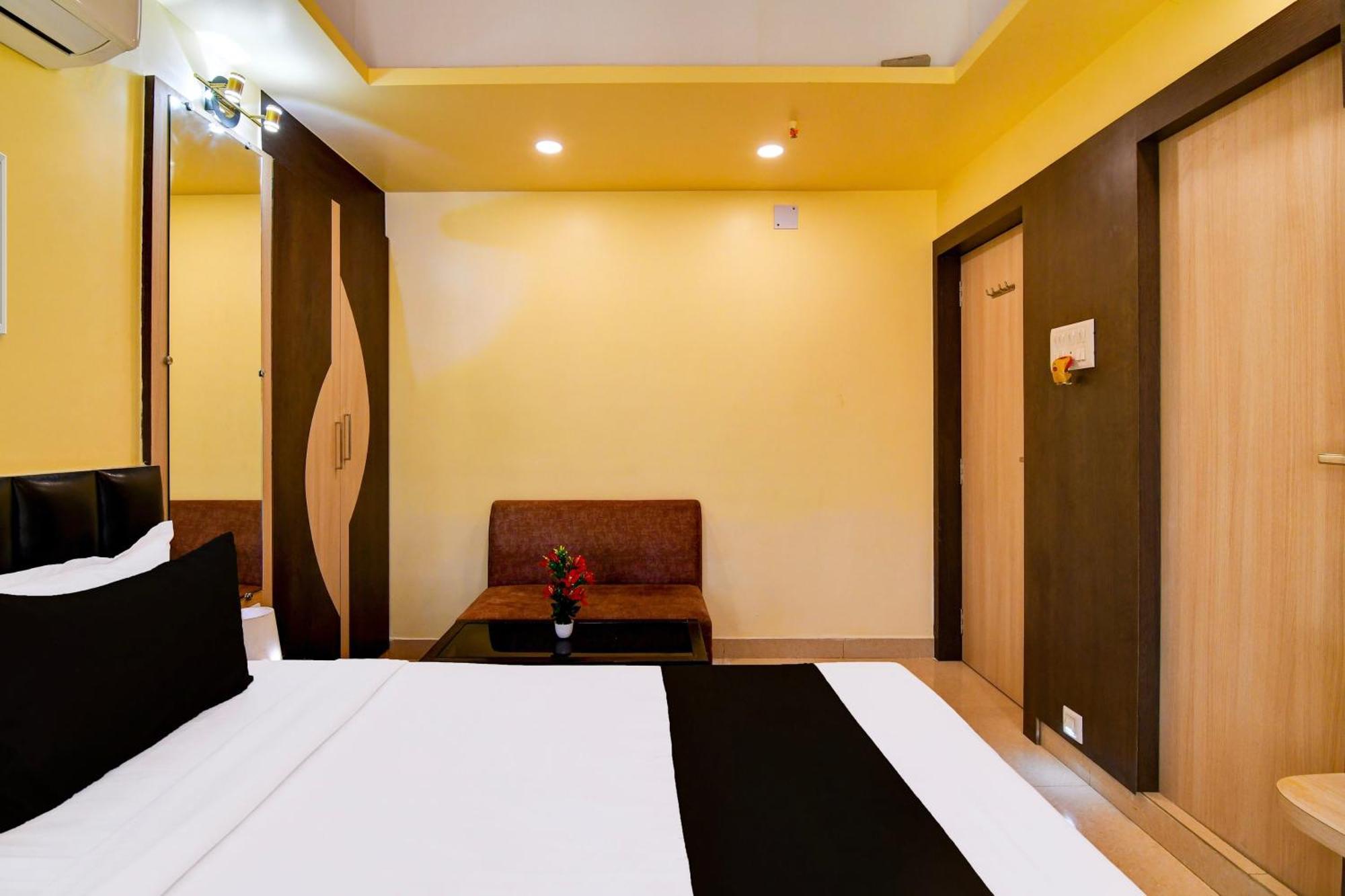 Hotel O Bypass View Kalkutta Exterior foto